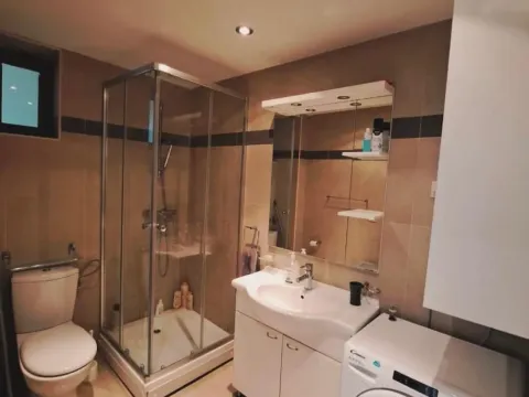 Sale, one bedroom apartment, 49m², Pržno, Budva - image 18