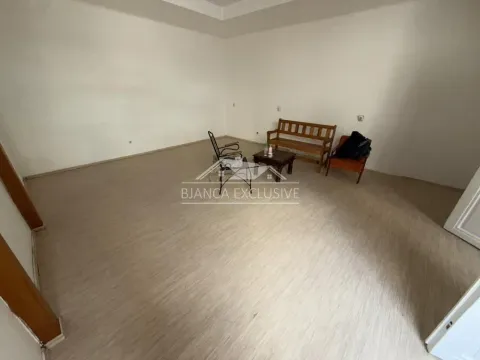 Prodaja, stan, 166m², Vračar Sve Podlokacije, Beograd - image 6