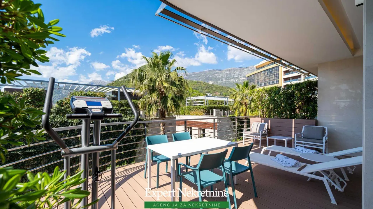 Prodaja, dvosoban stan, 146m², Dukley Gardens, Budva
