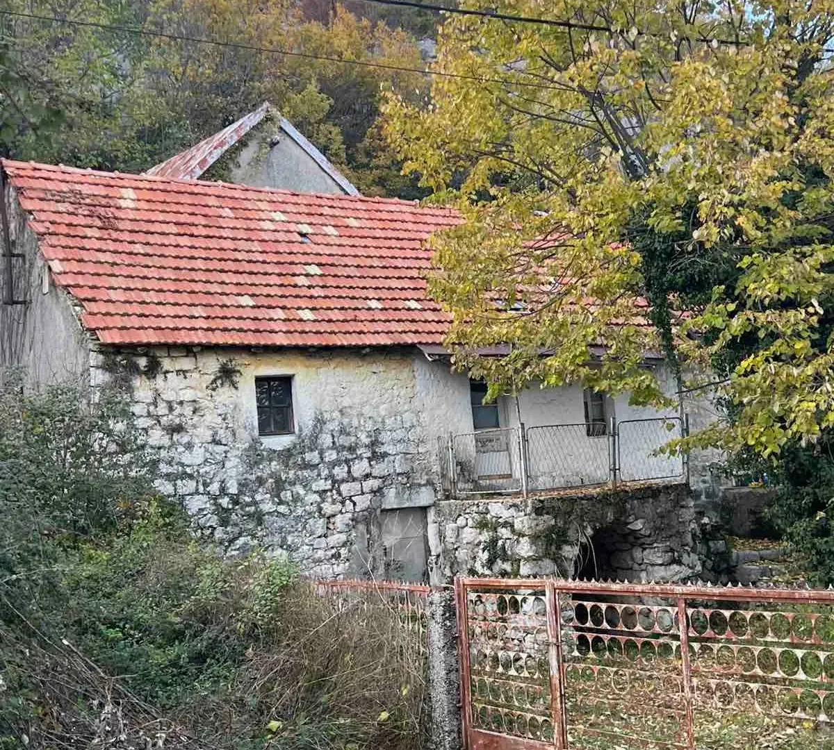 Prodaja, kuća, 63m², Cetinje, Crna Gora