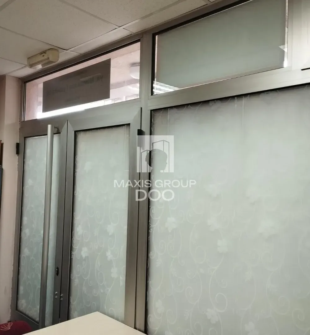 Prodaja, poslovni prostor, 26m², Centar, Kragujevac