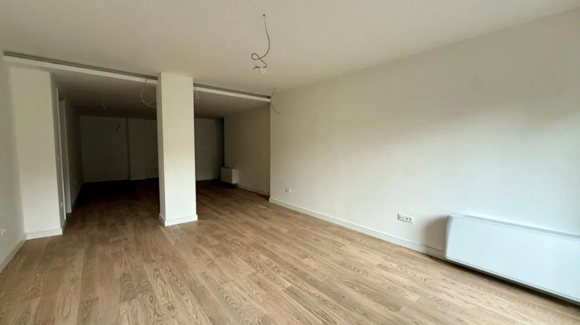 Izdavanje, stan, 125m², Crveni Krst, Beograd