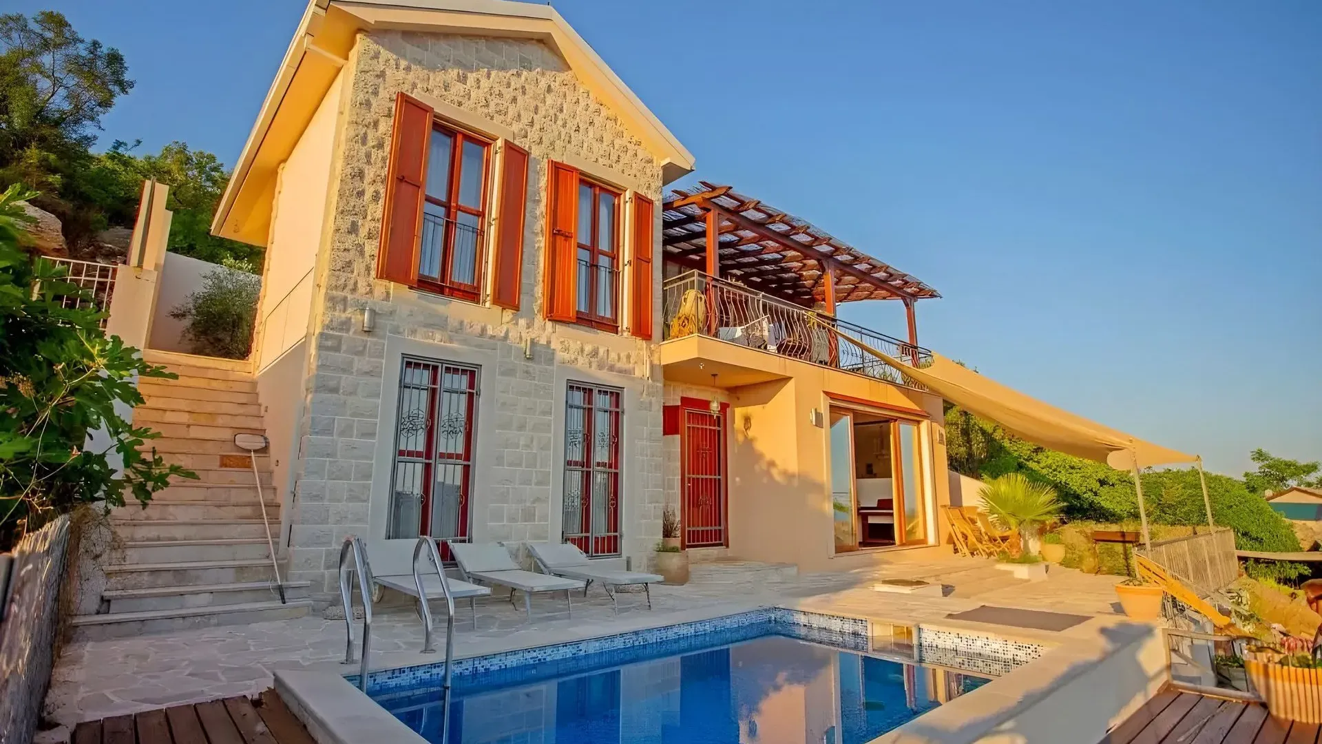 Prodaja, kuća, 210m², Zagora, Kotor
