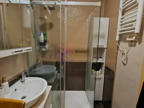 Sale, one bedroom apartment, 52m², Blok 6, Podgorica - image 4