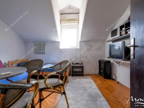 Sale, house, 91m², Stari Grad, Budva - image 17