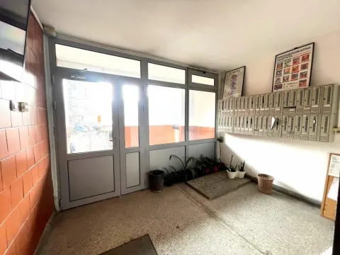 Sale, two bedroom apartment, 58m², Čukarica, Beograd - image 12