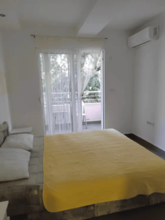 Rent, two bedroom apartment, 58m², Bečići, Budva