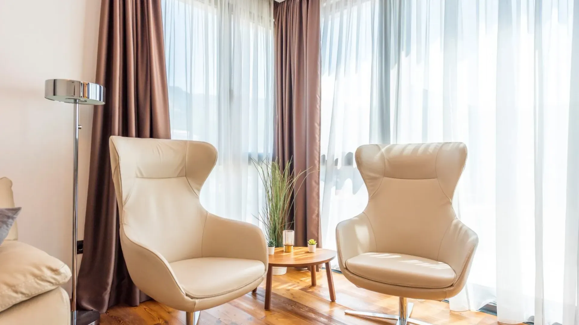 Sale, five bedroom apartment, 300m², Bečići, Budva