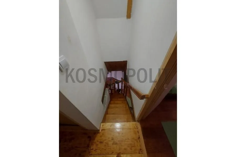 Prodaja, kuća, 160m², Kraljevi Čardaci, Kopaonik