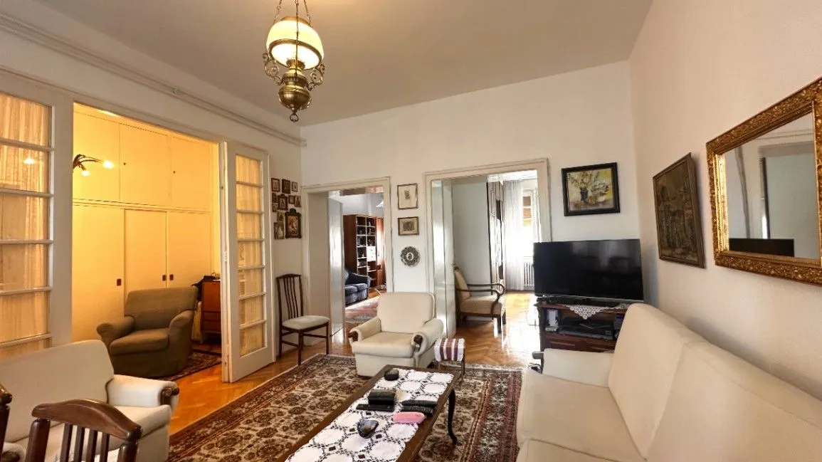 Sale, four bedroom apartment, 115m², Stari Grad, Beograd