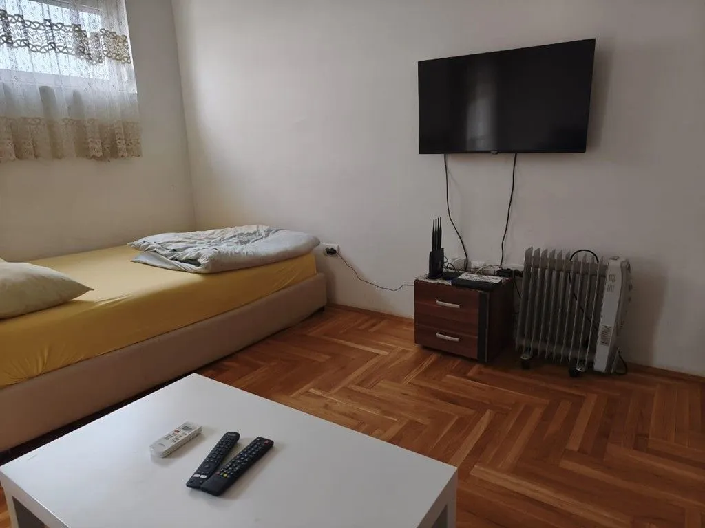 Prodaja, garsonjera, 28m², Tuški Put, Podgorica