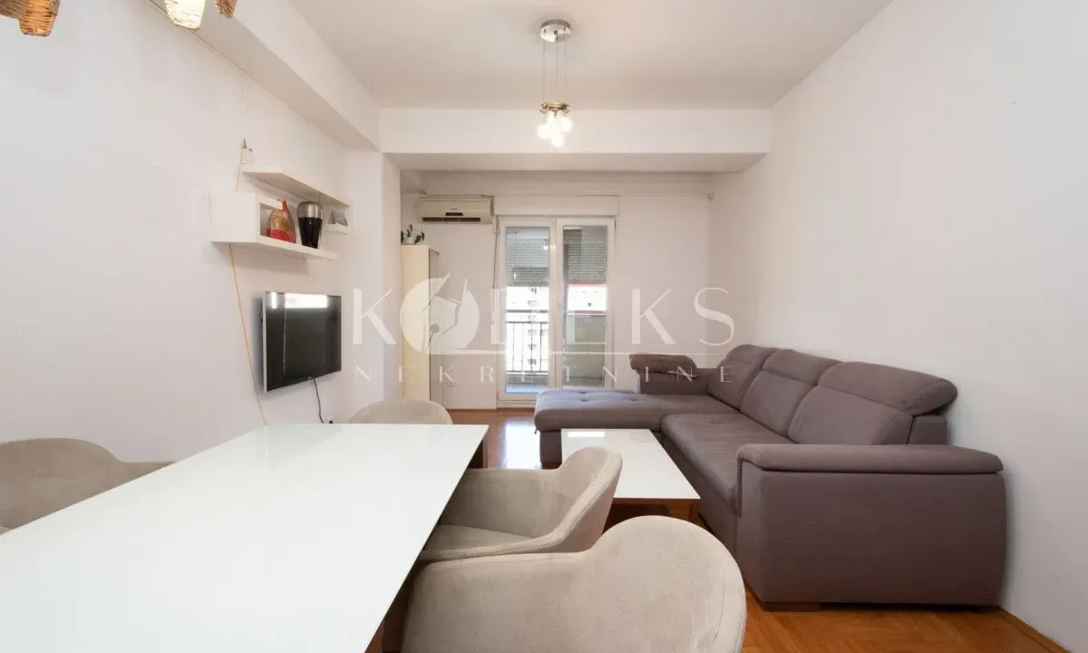 Rent, three bedroom apartment, 92m², City Kvart, Podgorica