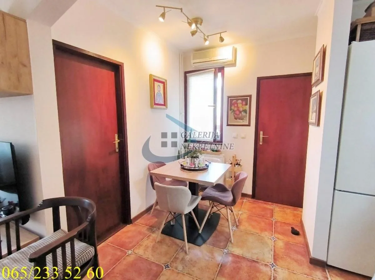 Prodaja, dvosoban stan, 64m², Novi Beograd Blok 62, Novi Beograd Sve Podlokacije