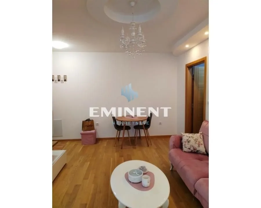 Rent, apartment, 42m², Crveni Krst, Beograd