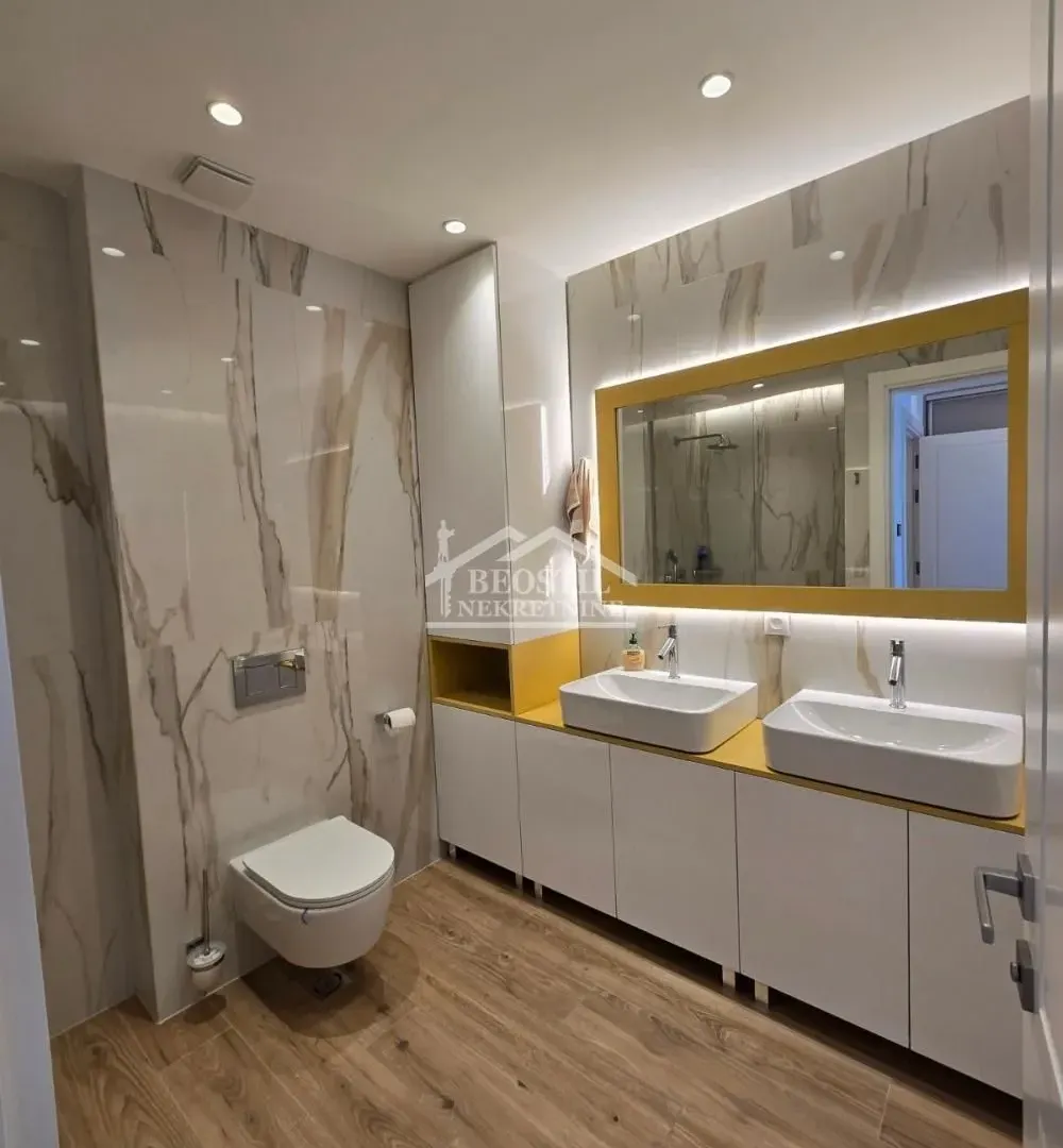 Rent, four bedroom apartment, 175m², Stari Grad, Beograd