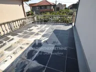 Sale, house, 250m², Zelenika, Podgorica - image 16