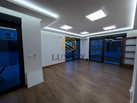 Rent, house, 160m², Dalmatinska ulica, Podgorica - image 7