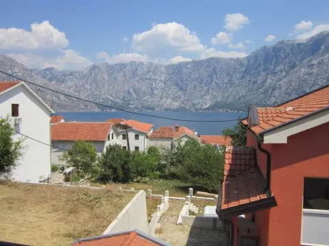 Prodaja, kuća, 180m², Kotor, Crna Gora - image 4