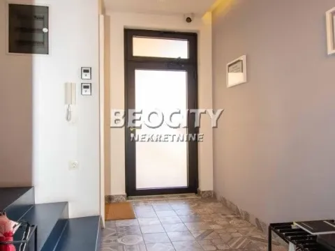 Prodaja, trosoban stan, 73m², Knez Mihajlova Centar, Centar Sve Podlokacije - image 13