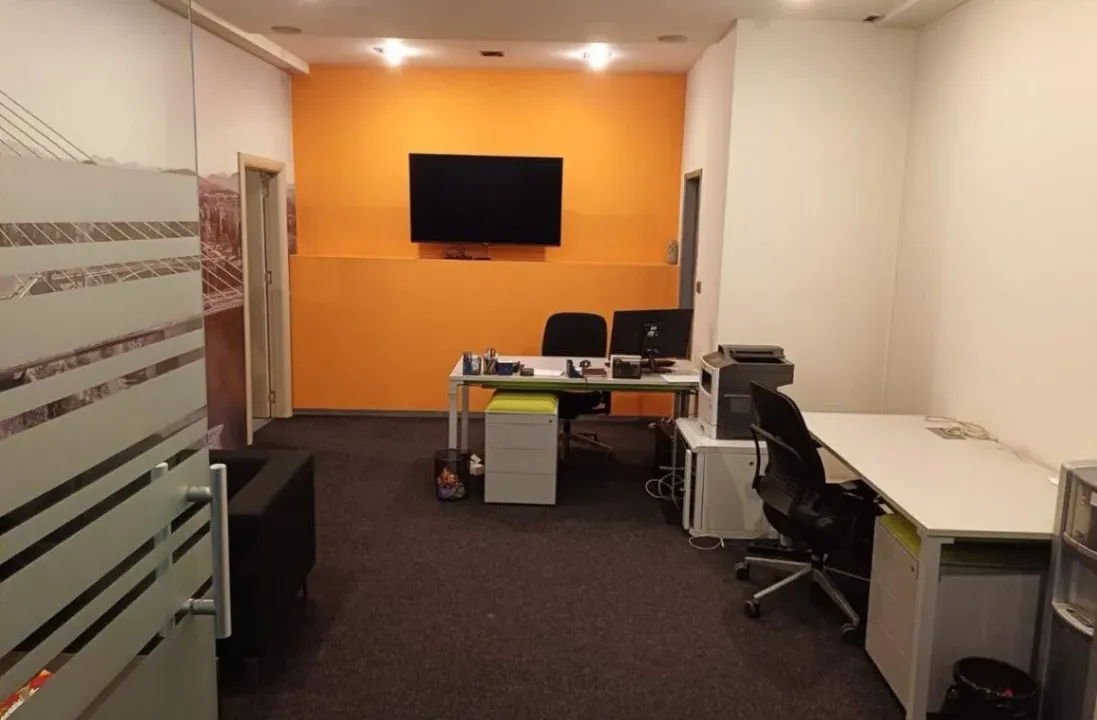 Izdavanje, poslovni prostor, 60m², Momišići, Podgorica