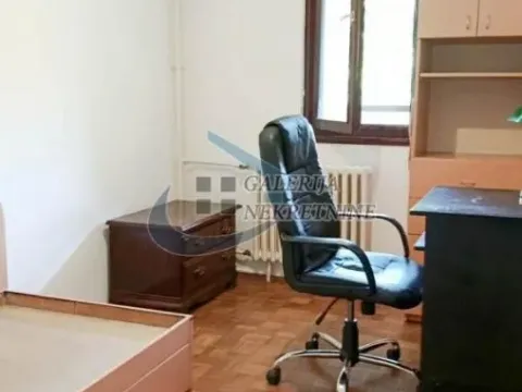 Izdavanje, trosoban stan, 78m², Cerak, Beograd - image 9