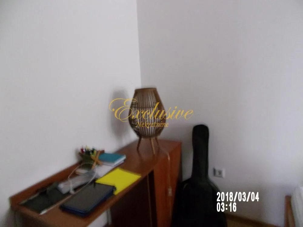 Prodaja, trosoban stan, 61m², Ledine, Beograd