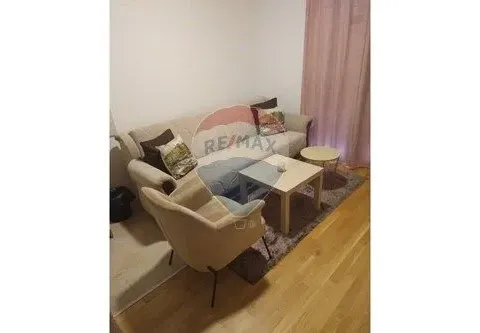 Izdavanje, jednosoban stan, 29m², Stari Aerodrom, Podgorica - image 1