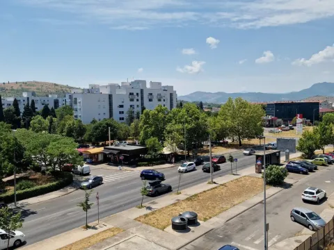 Izdavanje, dvosoban stan, 60m², Zabjelo, Podgorica - image 11