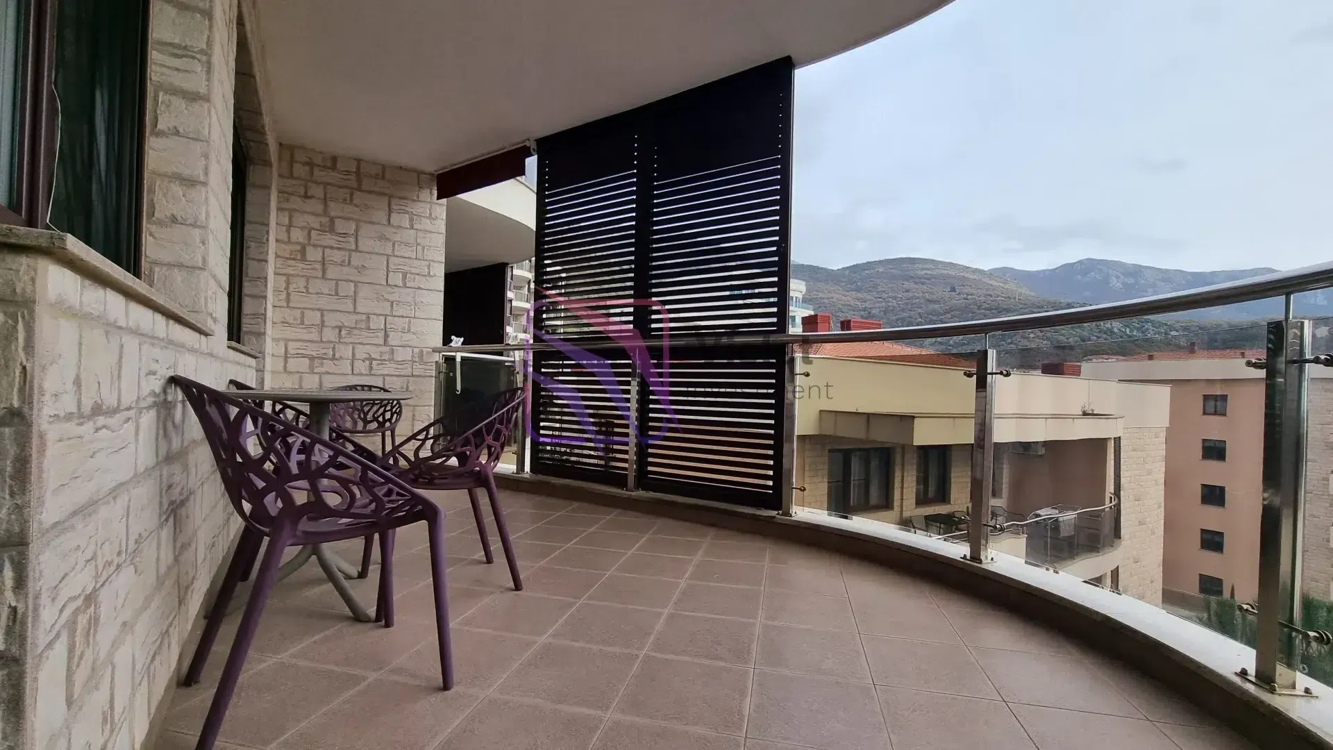 Prodaja, dvosoban stan, 107m², Bečići, Budva