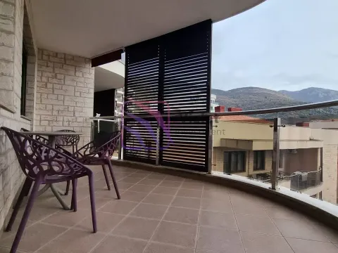 Sale, two bedroom apartment, 107m², Bečići, Budva - image 12