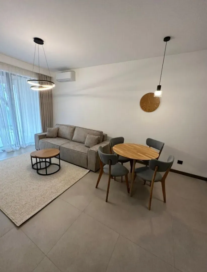 Rent, one bedroom apartment, 53m², Šušanj, Bar