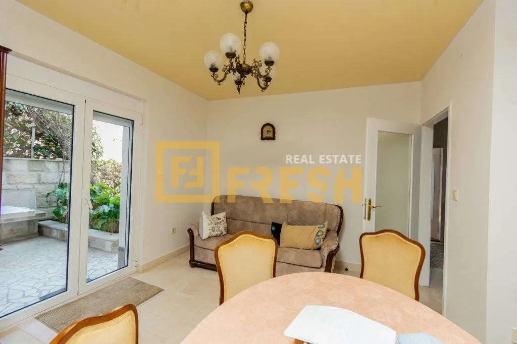 Prodaja, kuća, 200m², Herceg Novi, Crna Gora