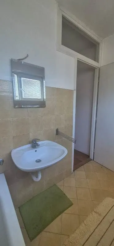 Prodaja, dvosoban stan, 75m², Kalenić Pijaca, Vračar Sve Podlokacije