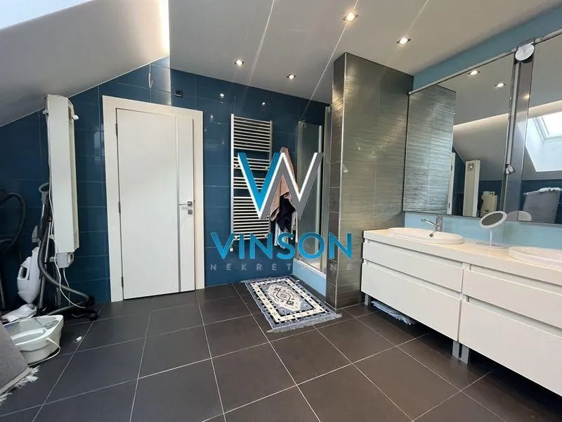 Izdavanje, stan, 315m², Grbavica, Novi Sad Sve Podlokacije