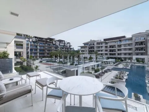 Prodaja, jednosoban stan, 81m², Porto Montenegro, Tivat - image 6