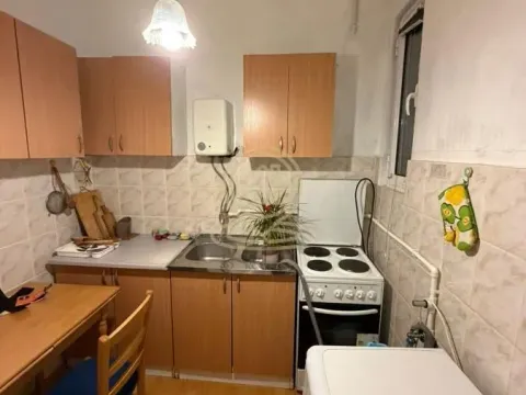 Rent, two bedroom apartment, 50m², Stari Grad, Beograd - image 9