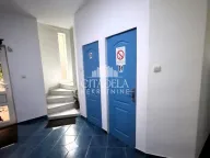 Rent, office space, 90m², Skojevsko Naselje, Beograd - image 2