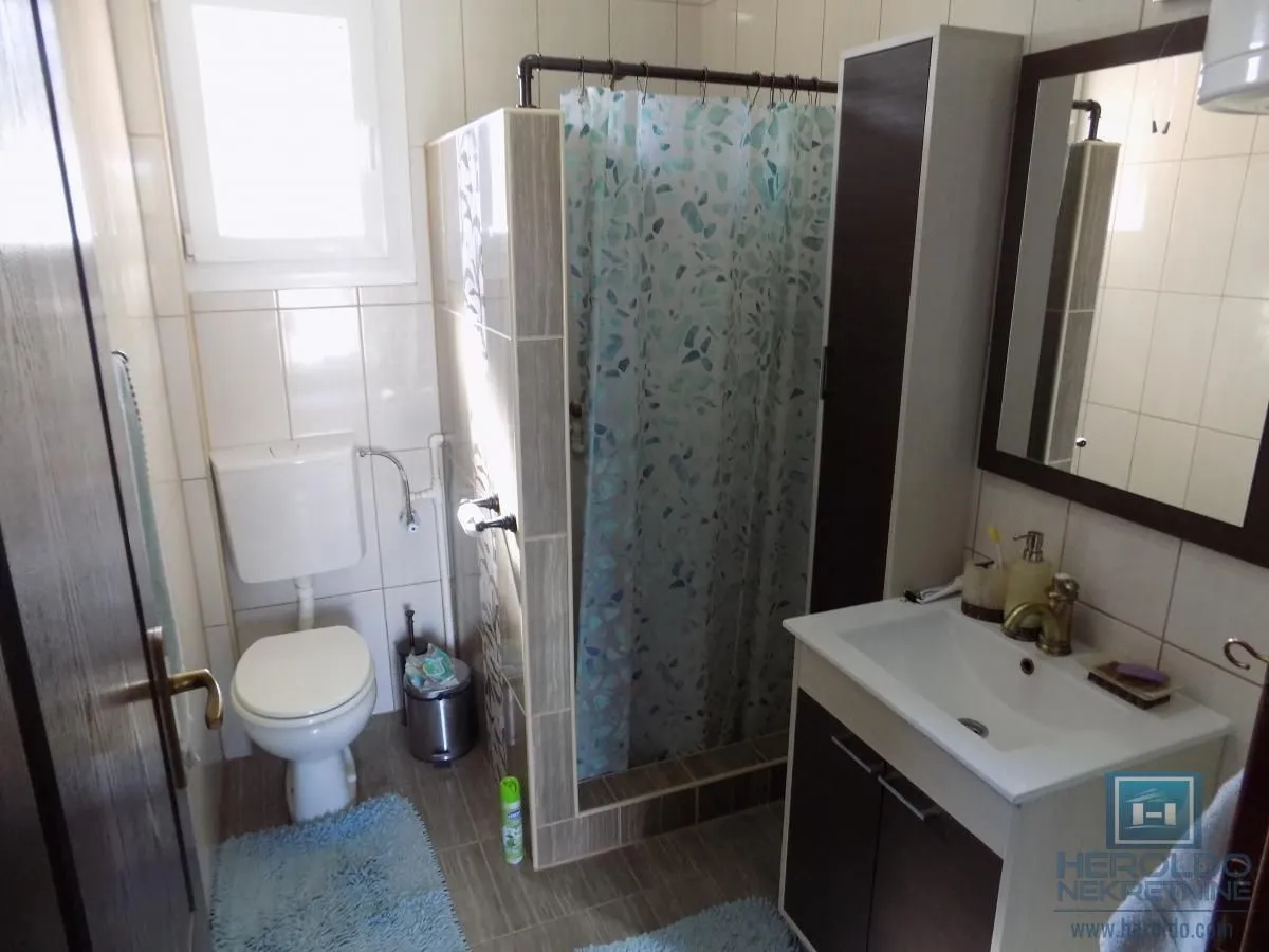 Sale, house, 96m², Karadjordjevo brdo, Paraćin