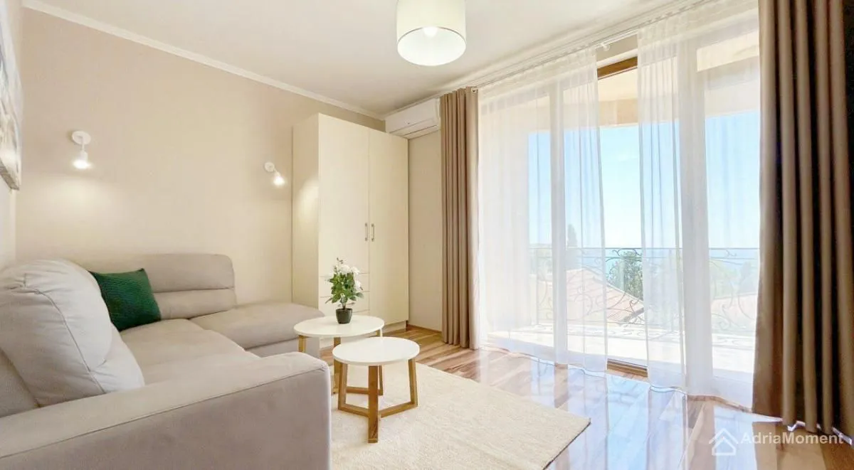 Sale, house, 240m², Šušanj, Bar
