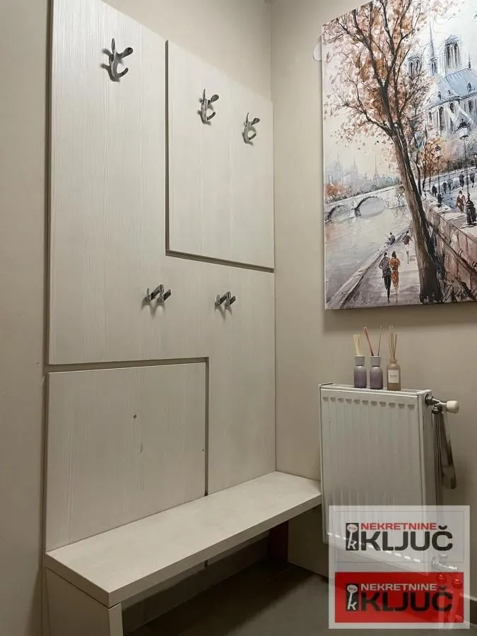 Prodaja, četvorosoban stan, 124m², Grbavica, Novi Sad Sve Podlokacije