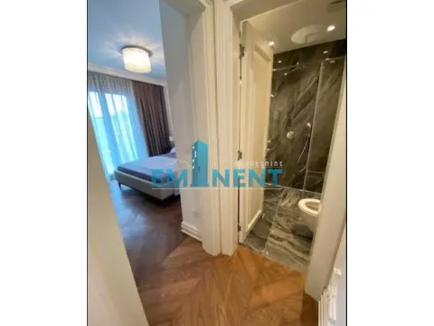 Izdavanje, četvorosoban stan, 170m², Čubura, Beograd - image 7