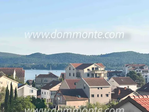 Rent, three bedroom apartment, 100m², Mažina, Tivat - image 13