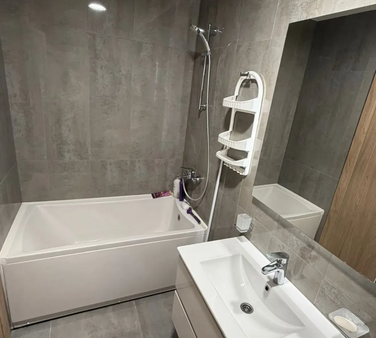 Rent, two bedroom apartment, 77m², Master Kvart, Podgorica