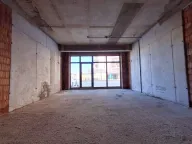 Izdavanje, poslovni prostor, 50m², Stari Aerodrom, Podgorica - image 4