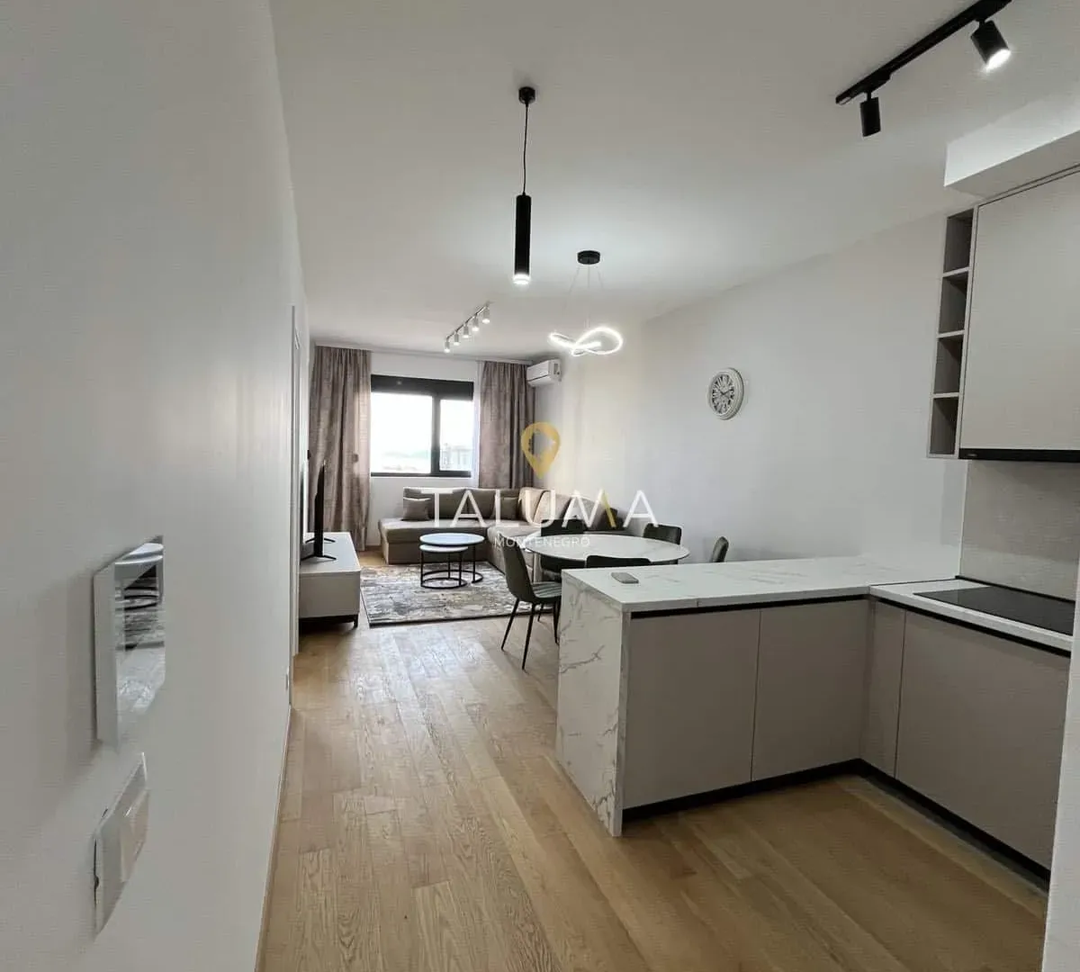 Sale, two bedroom apartment, 71m², Bečići, Budva
