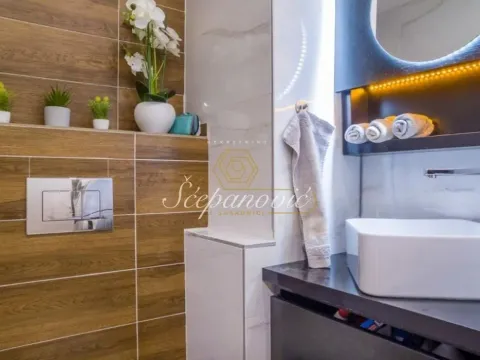 Prodaja, četvorosoban stan, 113m², Bulevar patrijarha Pavla, Novi Sad Sve Podlokacije - image 18