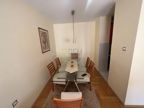 Izdavanje, dvosoban stan, 77m², Preko Morače, Podgorica - image 5