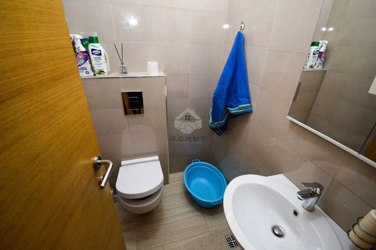 Izdavanje, trosoban stan, 80m², Ljubović, Podgorica