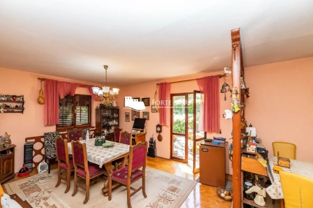 Prodaja, kuća, 220m², Herceg Novi, Crna Gora