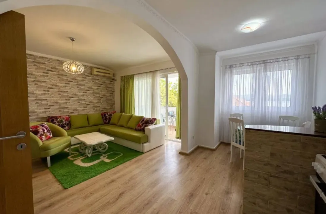 Rent, one bedroom apartment, 50m², Centar, Tivat